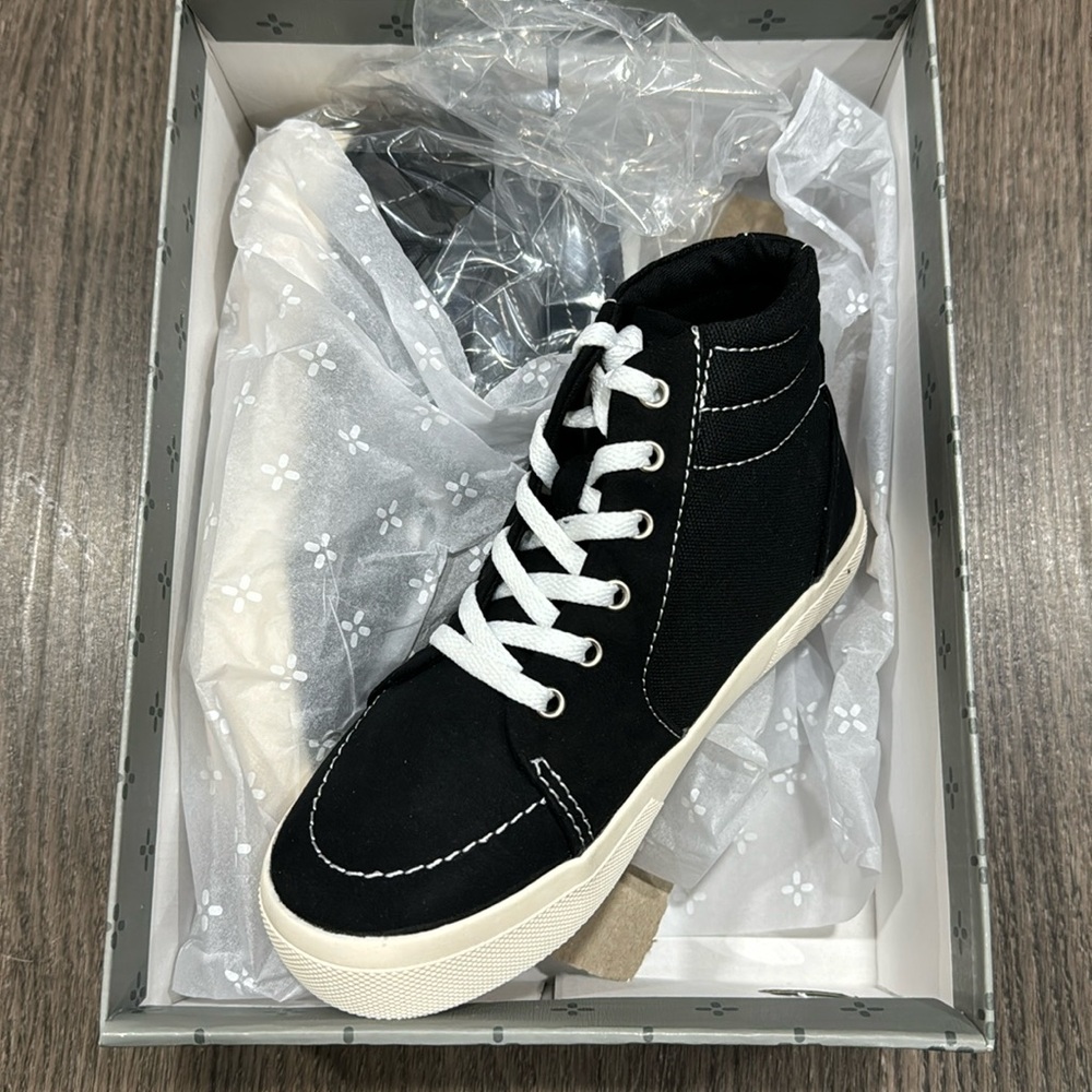 Sun-Stone brand high top shoes. Kids size 13 M